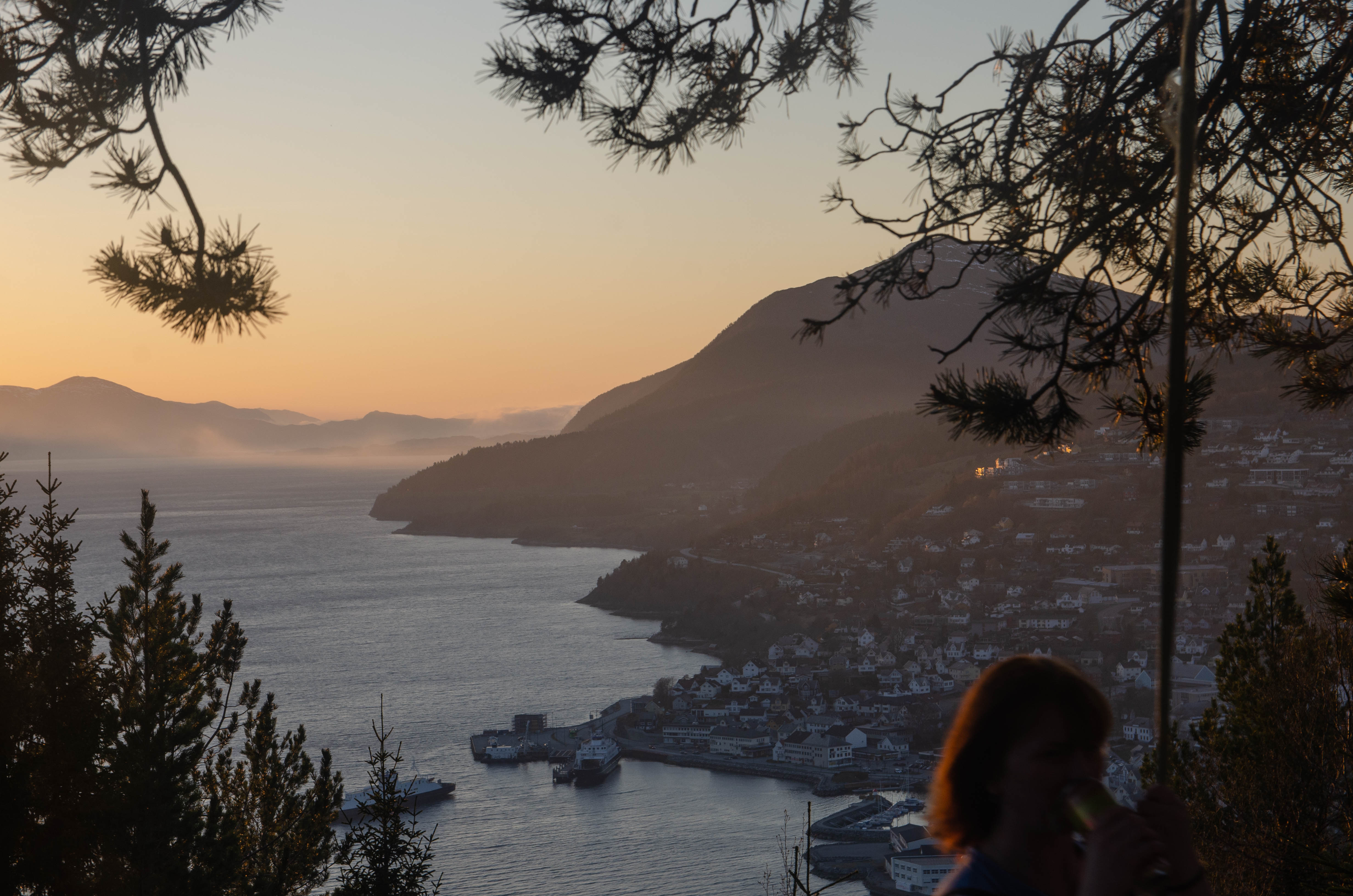 Fjordlandschaft fotografiert von Mark Beilharz